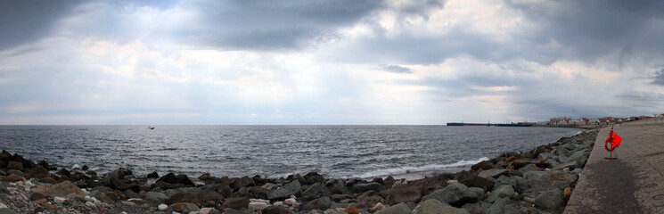 Fototapeta na wymiar Beach on the Black Sea