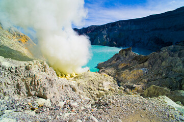 Fototapeta na wymiar Kawah Ijen Volcano, Java, Indonesia, Asia