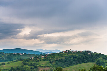 Vineyards in Goriska Brda, showing Chiesa di San Floriano del Collio and the hill top town of Gornje Cerovo, Goriska Brda, Slovenia, Europe - obrazy, fototapety, plakaty