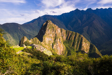 Machu Picchu Inca ruins and Huayna Picchu (Wayna Picchu), Cusco Region, Peru, South America