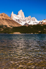 Lago Capri (Capri Lake) with Mount Fitz Roy (aka Cerro Chalten) behind, El Chalten, Patagonia, Argentina, South America