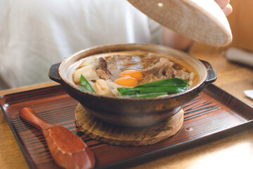 味噌煮込みうどん, 初雪食堂, 近江八幡