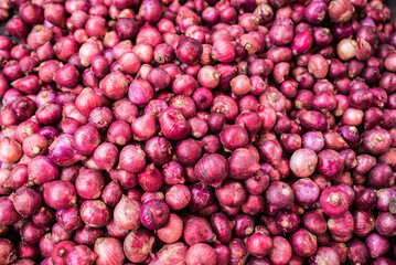 Red Onions in Bukittinggi Market, West Sumatra, Indonesia, Asia