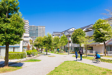 住まい・暮らし・街イメージ　多摩ニュータウン