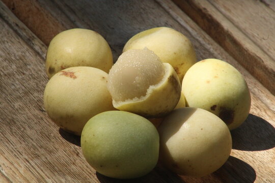 African marula fruits