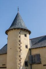 Fototapeta na wymiar Tour médiévale à Saignes, dans le Cantal