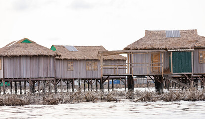 Fototapeta na wymiar Beninese lakeside village, house on the lake village on a lake