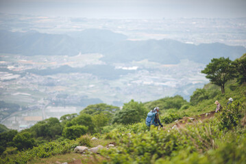 Fototapeta premium 伊吹山登山道, ハイカー