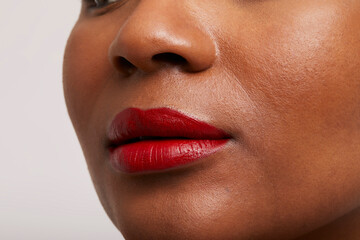 Naklejka premium Close-up of woman's red lips