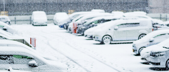 雪　降雪　積雪　駐車場　【 交通麻痺 の イメージ 】