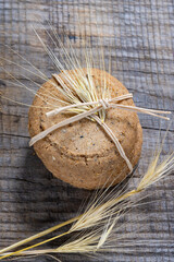 Biscuits with wholemeal flour and flax seeds