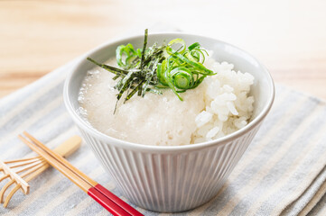 とろろご飯