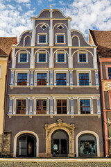 Fototapeta na wymiar görlitz, deutschland - historisches giebelhaus am untermarkt