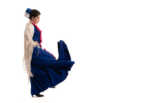 Chula Madrile&ntilde;a vestida de chulapa, traje t&iacute;pico del Chotis Madrile&ntilde;o.