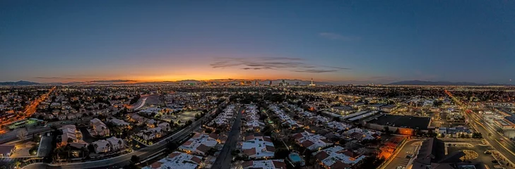 Foto auf Acrylglas Las Vegas Drone panorama over the illuminated skyline of Las Vegas at night