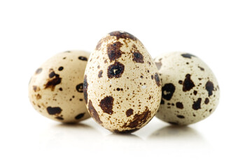 Obraz premium Quail eggs isolated on white background 