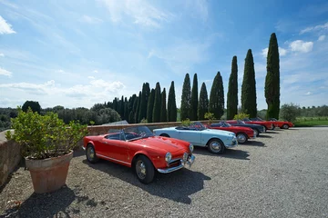 Fototapete Toscane vintage cars in tuscany