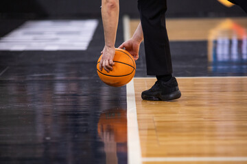 basketball game focus on ball