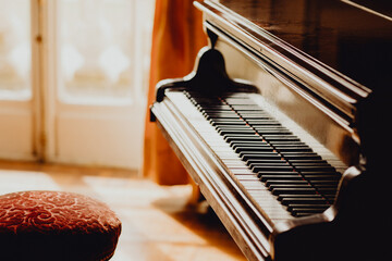 Lever de soleil sur le piano