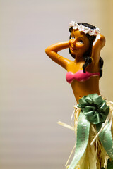 hula dancer figurine