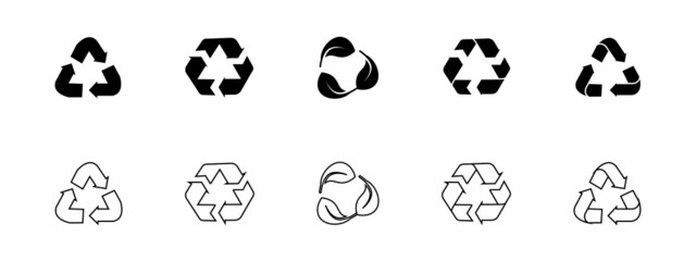 Fototapeta na wymiar Biodegradable, compostable, recyclable icon set. Set of arrow recycle. Vector illustration.