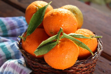 Mandarinas en cesta 