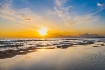 海に沈む夕陽
