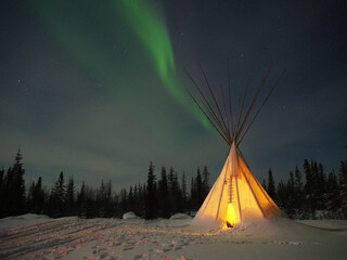 Northern lights in Yellowknife © kay