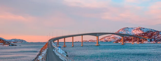 Gardinen Brücken Sommaroy Bridge is a cantilever bridge connecting the islands of Kvaloya and Sommaroy - Hillesoy Tromso Norway  © muratart