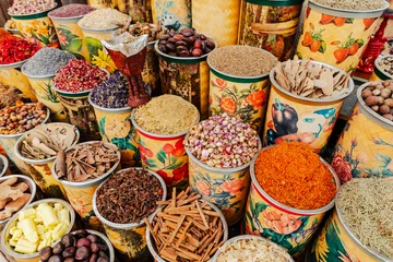 Fototapeten Dubai Spice Souk. Traditional bazaar in Dubai, United Arab Emirates (UAE) Selling a variety of fragrances and spices, herbs. © Curioso.Photography