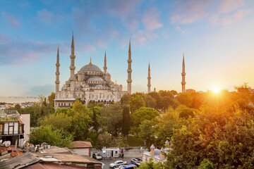Fototapeta na wymiar The Sultanahmet Mosque (Blue Mosque) in Istanbul, Turkey