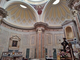 Procida - Altari nella Chiesa di San Leonardo
