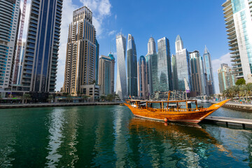 Fototapeta na wymiar Modern skyscrapers of Dubai Marina, United Arab Emirates.