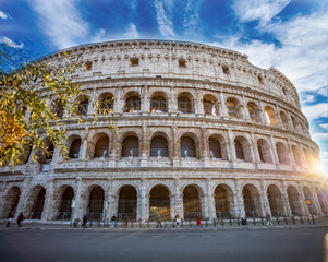Obraz premium Colosseum during sunset in Rome, Italy. travel in Europe. the most prominent places