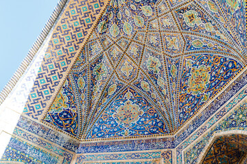 Facade of the Tilya Kori Madrasah. Madrasah, Registan, Samarkand, Uzbekistan, Central Asia