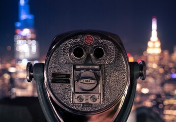 empire state building binoculars - Powered by Adobe