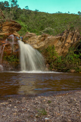 Foto cachoeira v&egrave;u de noiva