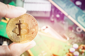 Cryptocurrency trend trading,Bitcoins are of great value can be used instead of money around the world,Bitcoin is more expensive on circuit board,cryptocurrency concept