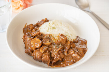 ビーフストロガノフ