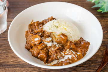 ビーフストロガノフ