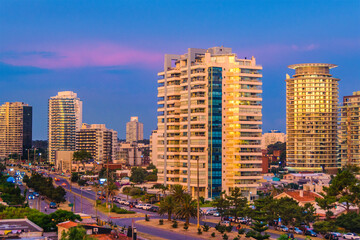 Obraz premium Artigas Boulevar Avenue, Punta del Este
