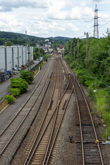 Fototapeta premium Bahngleise in der Stadt