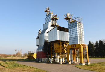 Grain processing plant. Processing and sifting corn and grain after harvesting. Agricultural...