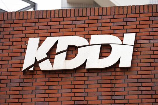 KDDI
