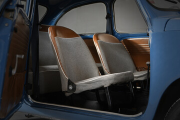 Seat 600 interior
