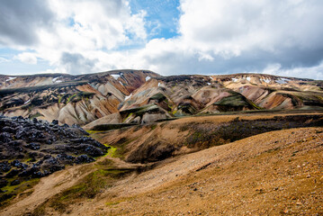 2021 08 19 Landmannalaugar valleys and mountains 18