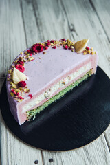 Cake spinach raspberry mint