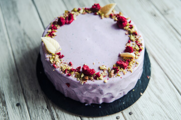 Cake spinach raspberry mint