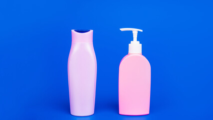 Meeting your needs to store cosmetic liquids. Shampoo and conditioner bottles. Toiletry bottles