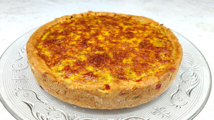 Quiche de carne picada e legumes